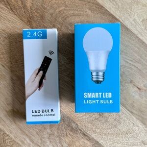 Smart LED Light Bulb with Remote Control